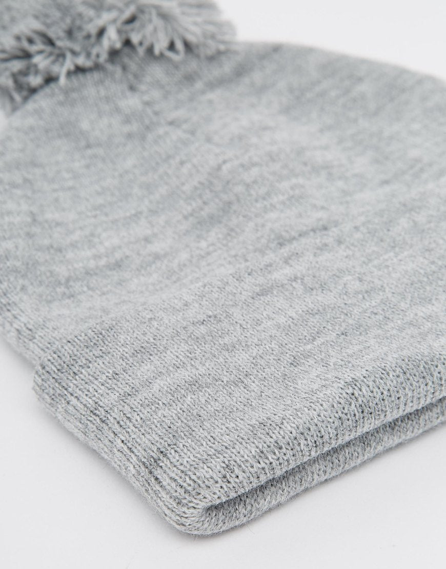 Bonnet tendance en laine  pour femme